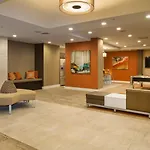 La Sunshine House-Pool, Sauna And Free Parking