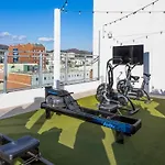 Lavish 2Bed Apt In Hollywood With Free Parking