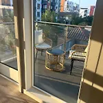 Exquisite Luxury Living In Central Los Angeles