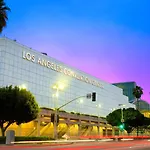 Art Deco Style Home In La With Free Parking 10 Min To Cedars