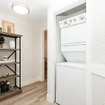 Ruby 2 Bedroom Apt In Miraclemile