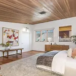 Cedar Loft Villa