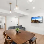 Perfect Location Near Usc, 1Bedroom With Shared Access