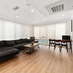 Perfect Location Near Usc, 1Bedroom With Shared Access