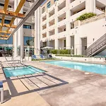 Blueground Mid-Wilshire Pool Spa Nr Dining Lax-1225