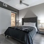 Modern Luxury Apartment Avl