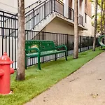 Stayspro - Glamorous Beverlywood Residence Near Everything La