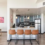 2Br West Hollywood Jetliner Views Condo