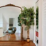 Luxurious Chic Chateau Iconic Sunset Strip Weho