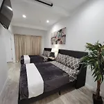 Modern Studio Apartment Right Next To Mrc Hotel 5 Minutes To Rodeo Drive
