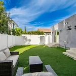 Stylish 4Br Home Prime Location Hancock Park