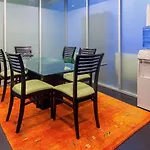 Downtown 2Br W Pool Gym Wd Nr Convention Center Lax-1040