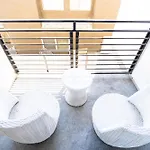Chic Modern Loft In Hollywood 1 Bedroom With Balcony & Free Secure Parking