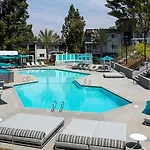 Blueground Burbank Pool Bbq Near Shops Lax-1288