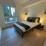 Modern Retreat In Koreatown - Perfect For Your La Stay!