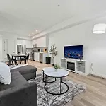 Stylish Downtown La Getaway - Prime Location On Wilshire Blvd!