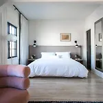 Hotel Covell