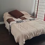 Cozy 1-Bedroom Apartment In Charming Los Angeles Near Staple Center