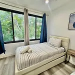 Los Angeles Cozy Pico Apartment 3Bedroom - 1Bath