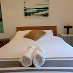 Luxury Suite With Private Entrance