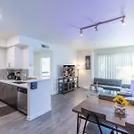 Hollywood Furnished Apartments