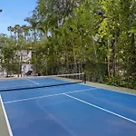 Mediterranean Dream Villa Oasis
