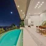 Elevate La - House With Infinity Pool