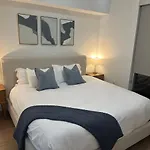 Amethyst Horizon - Stylish Peaceful 2Br W Zen Garden View Pool Gym