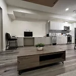 Heart Of Hollywood-Walk Of Fame 1Bd Studio With View -Free Parking, Balcony, Wifi, Rooftop, Gym, Upscale Amenities