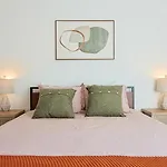 Beachside 2Bd 2Ba, 12Min Walk To Santa Monica Pier