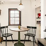 Cozy Hillside Cabin In Silverlake, Echo Park