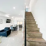 Stylish 4Br Townhouse In Mid City - Cr2-C2