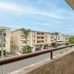 Best Location West La Spacious Condo With Hottub
