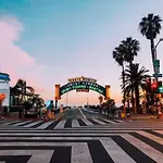 Beautiful Location By The Beach