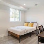 Cozy La Retreat Near Usc Steps To Koreatown & Downtown