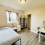 The Blue Hostel Near Usc Dtla Ktown