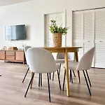 Marina Del Rey Coastal Living - Spacious 2Bd 2Bth Apt