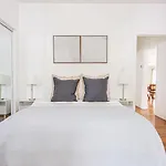 Charming 3B Retreat &Backyard