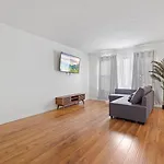 Cozy 1 Bedroom West Hollywood