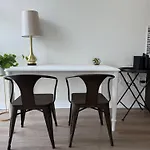 Studio Suite - Walk To Convention Center And Crypto Arena