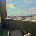 Top Floor Hollywood 1Br Condo With Views