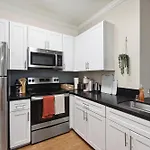 Ideal 1Br Apt In Santa Monica Pool, Gym, Free Parking 2 Min To Promenade