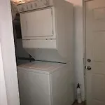 Urban Oasis With Private Laundry: Steps From Dtla