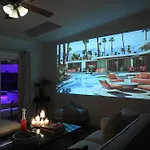 Encino Oasis