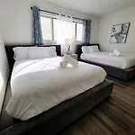 Spacious 3Br & 2Ba Apartment With Wifi, Tv & Kitchen 5 Mins To Lacma & Academy Museum Of Motion Pictures