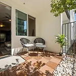 Chic 1Br Retreat With Pool, Gym & Jacuzzi In Mid Wilshire & Miracle Mile