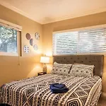 Woodland Hills Heavenly Gateway