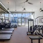The Quartz Nook - Elegant 1Br Zen Garden View Marina Side