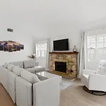 Spacious 4Br House With Large Yard And Parking Beverly Hills Adj