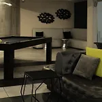 Stylish Central Apartment
